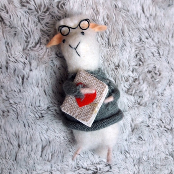 sheep with glasses